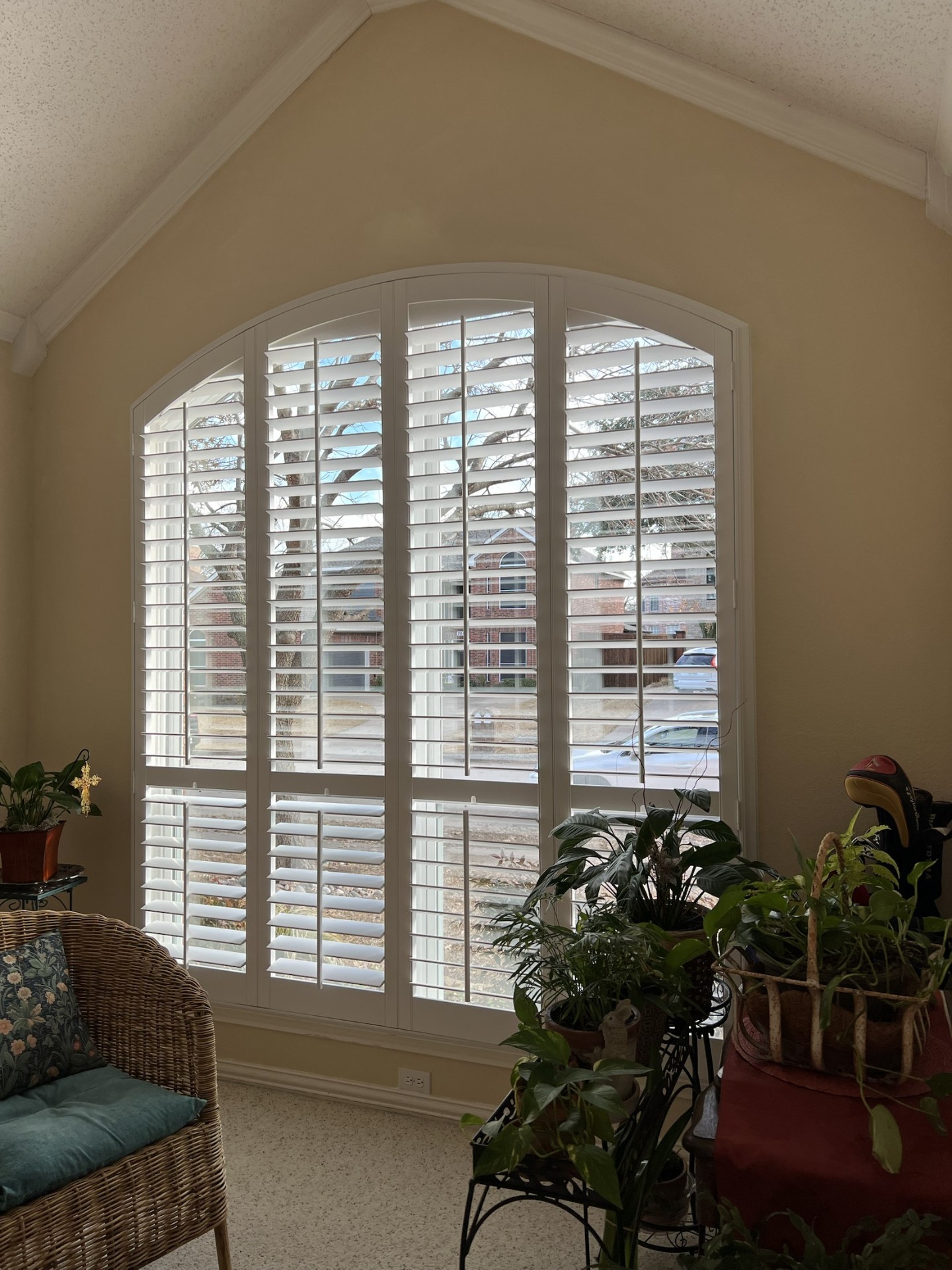 Custom plantation shutters detail